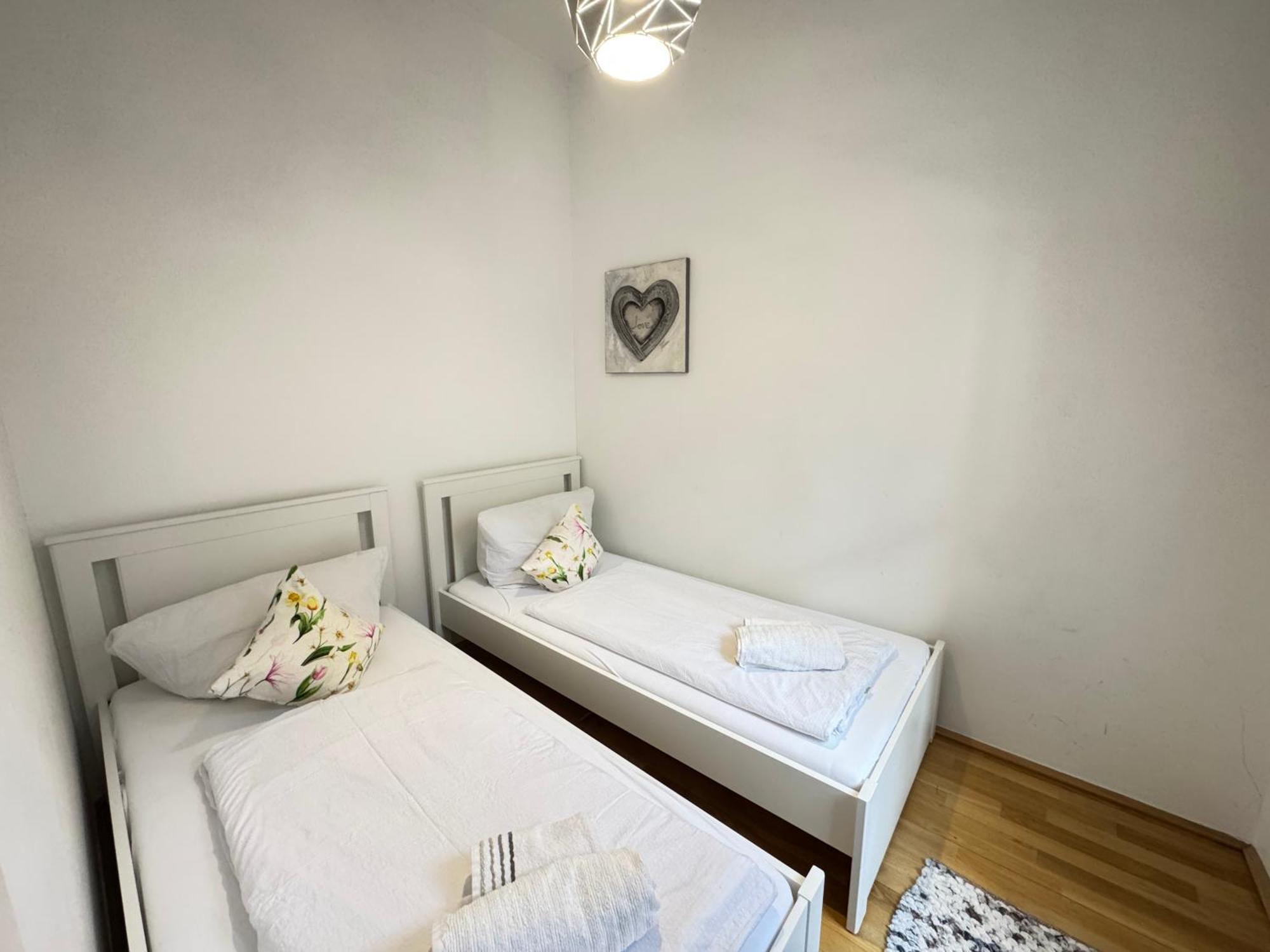 Charming Flat & Balcony Near Central Station L Bg5 Wien Exterior foto